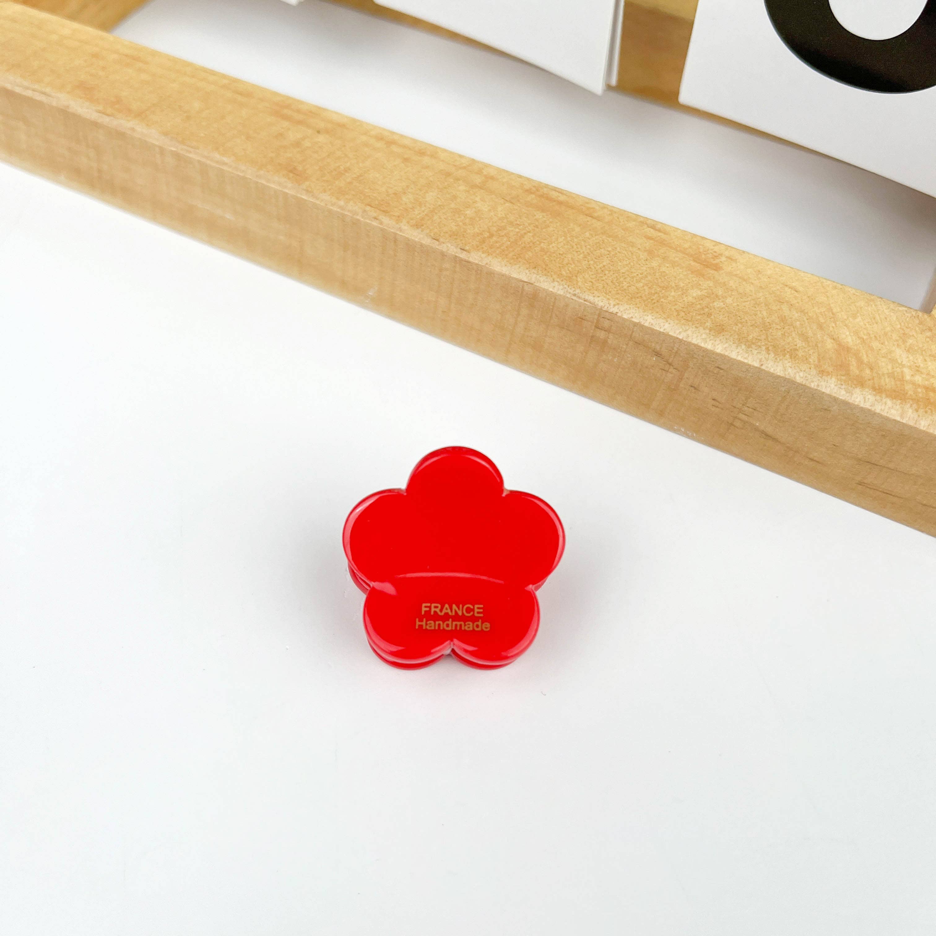 mildstyles - Wholesale Hair Clip - Women's - Mini Solid Flower Hair Claw Clip4