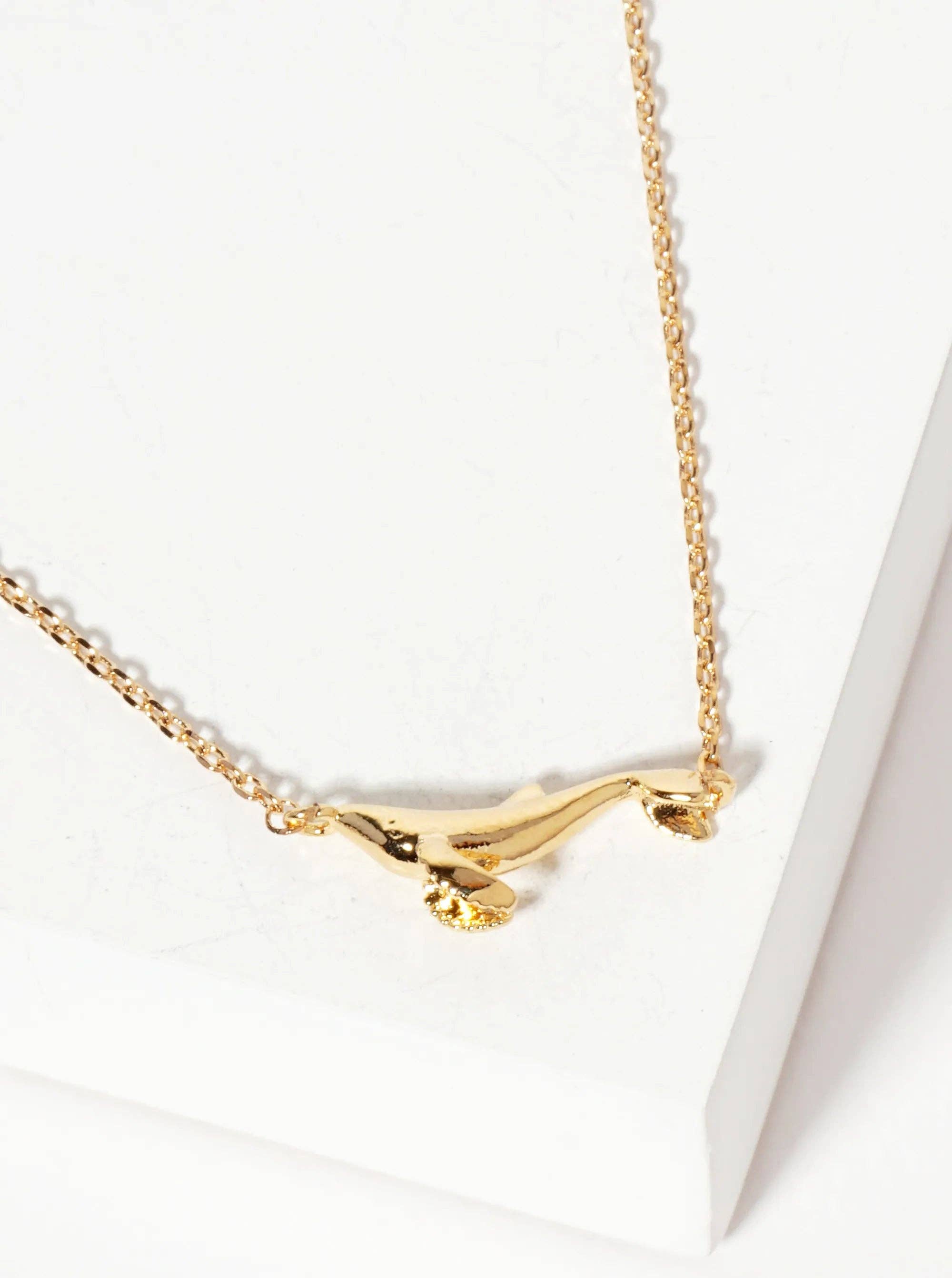 Wild Honey - Wholesale Pendant/Charm Necklace - Sea-Life Whale Pendant 18K Gold-Dipped Necklace2