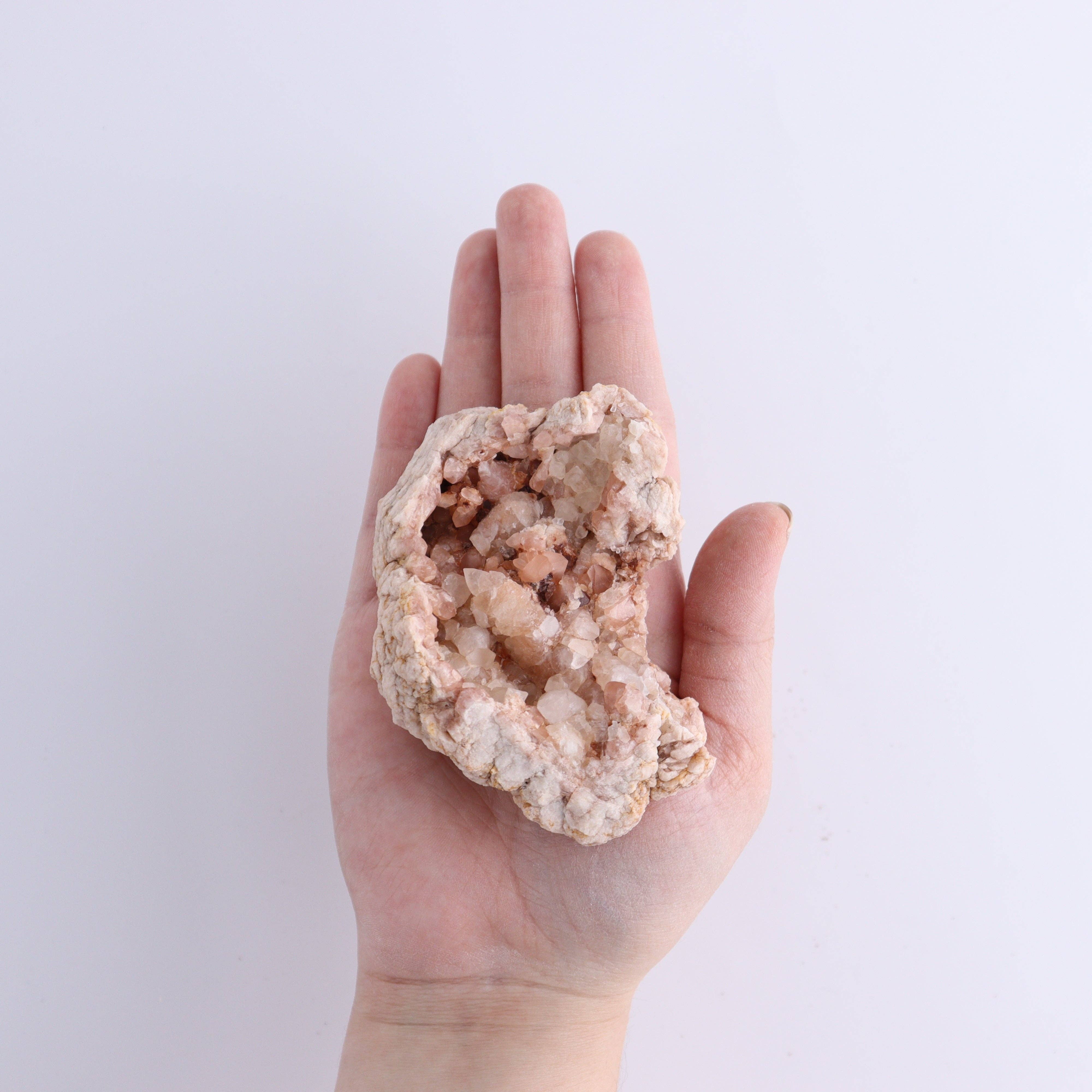 Mi Esperanza Minerals - Wholesale Spiritual Stone/Crystal - Pink Amethyst Set of 126