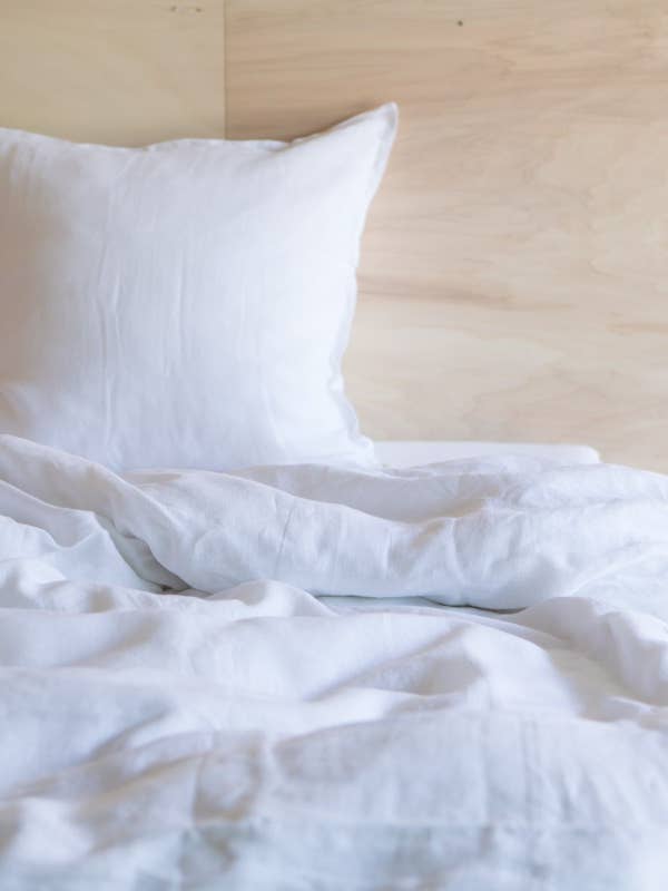 Copripiumino in lino lavato Snow per la vendita all'ingrosso da parte di Gabrielle Paris