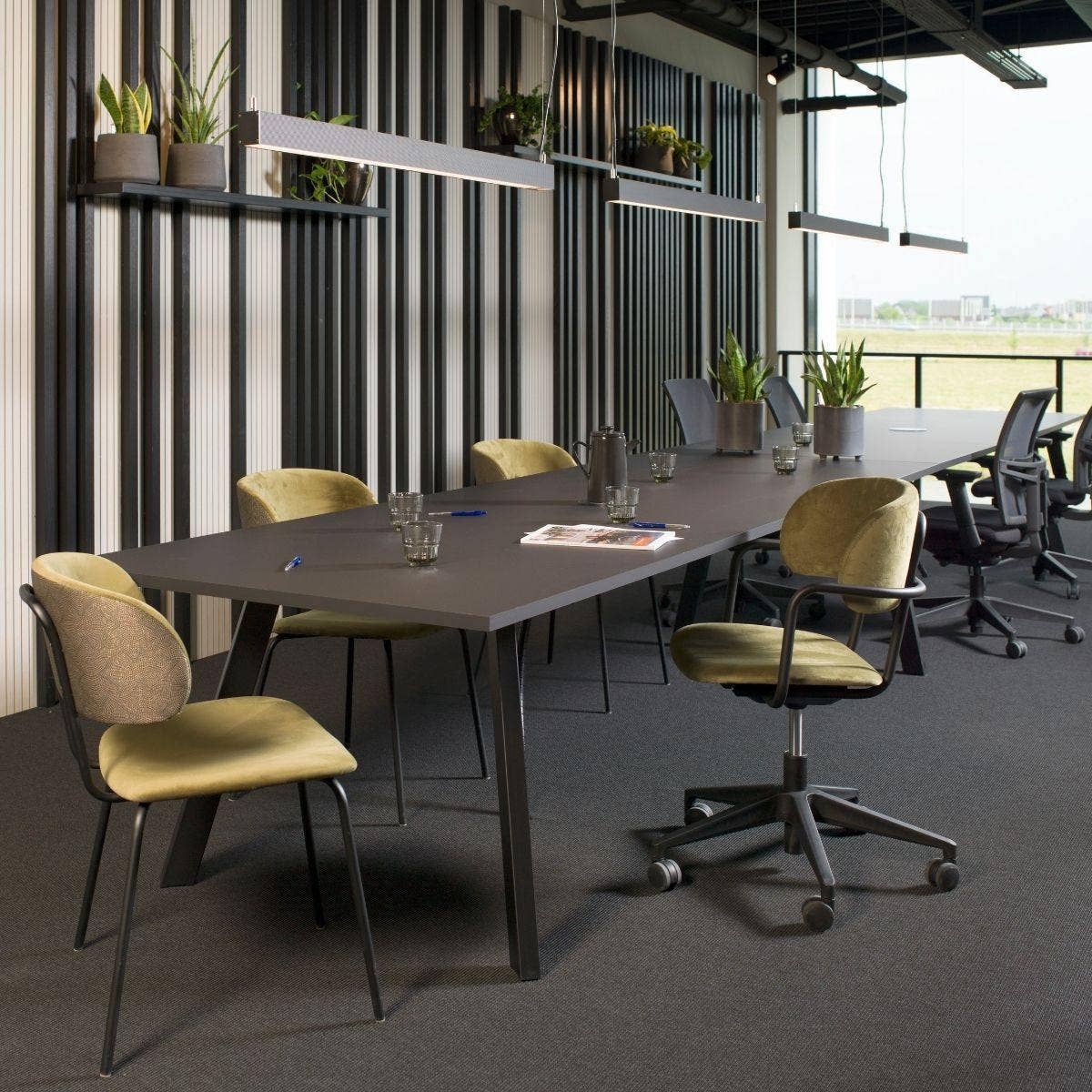 Mijn Werkkamer - Wholesale Chair - Design Bureaustoel Celia Velvet Olive2