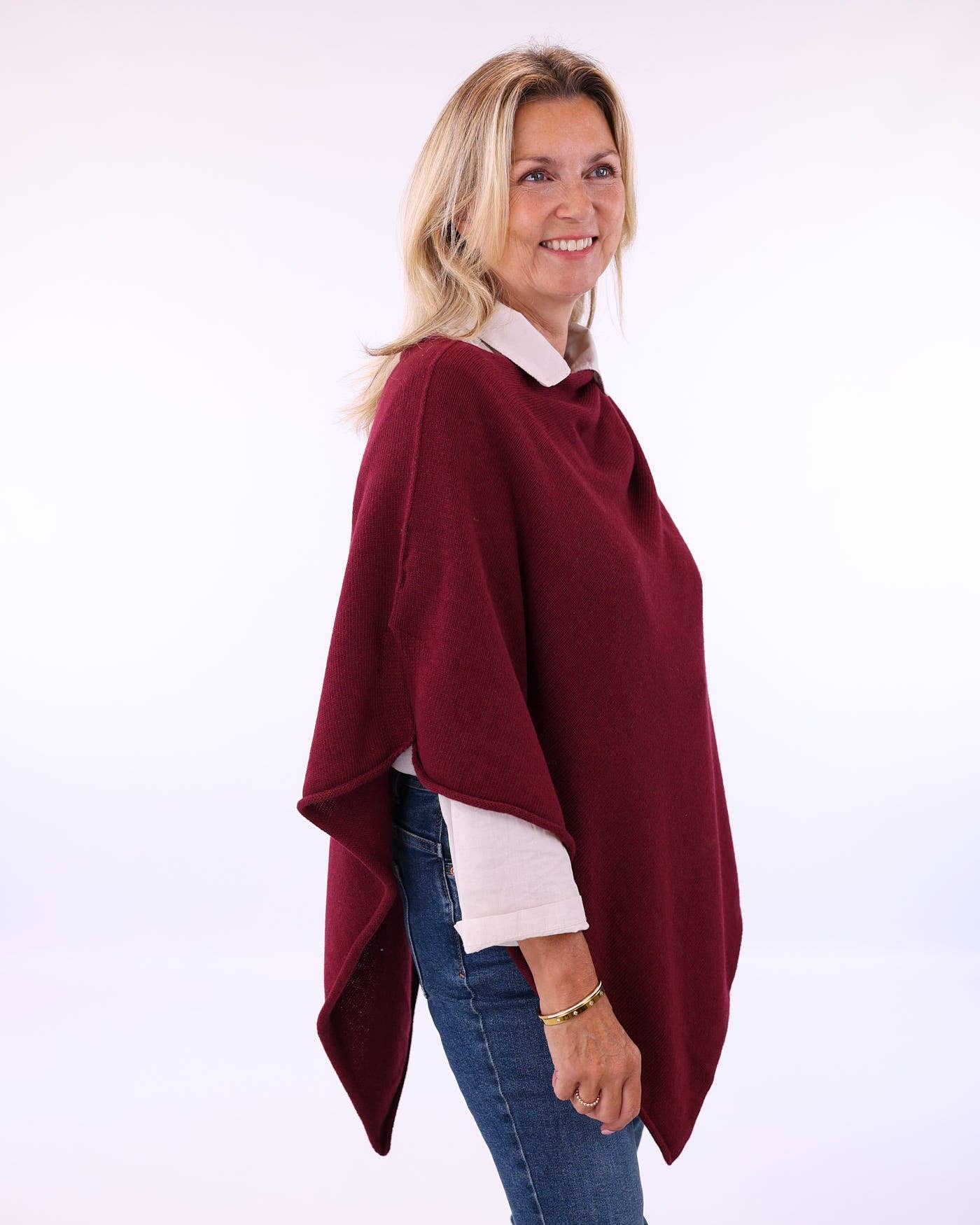 Cadenza Italy Ltd - Wholesale Poncho - Women's - Cashmere Blend Poncho9
