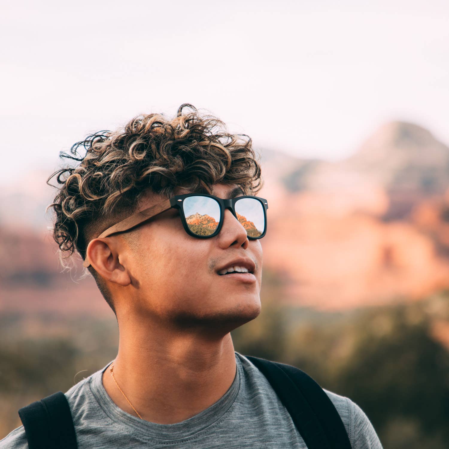 GOWOOD - Wholesale Sunglasses - Unisex - Walnut Wood Sunglasses with Silver Mirrored Polarized Lenses3