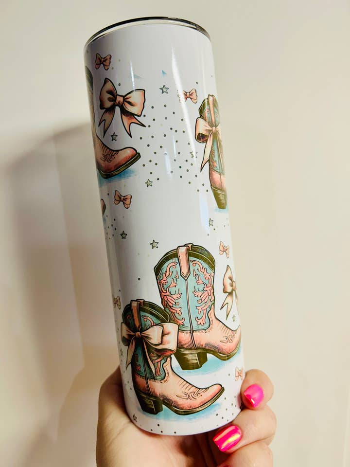 Copo Magro de 20oz Botas e Laços por atacado de HBT Custom Creations