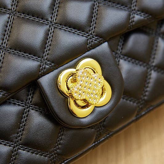 ACCITY - Wholesale Shoulder Bag - Women's - DANDY QUILTING CHIAN STRAPS SHOULDER BAG PURSE_CWAB00053