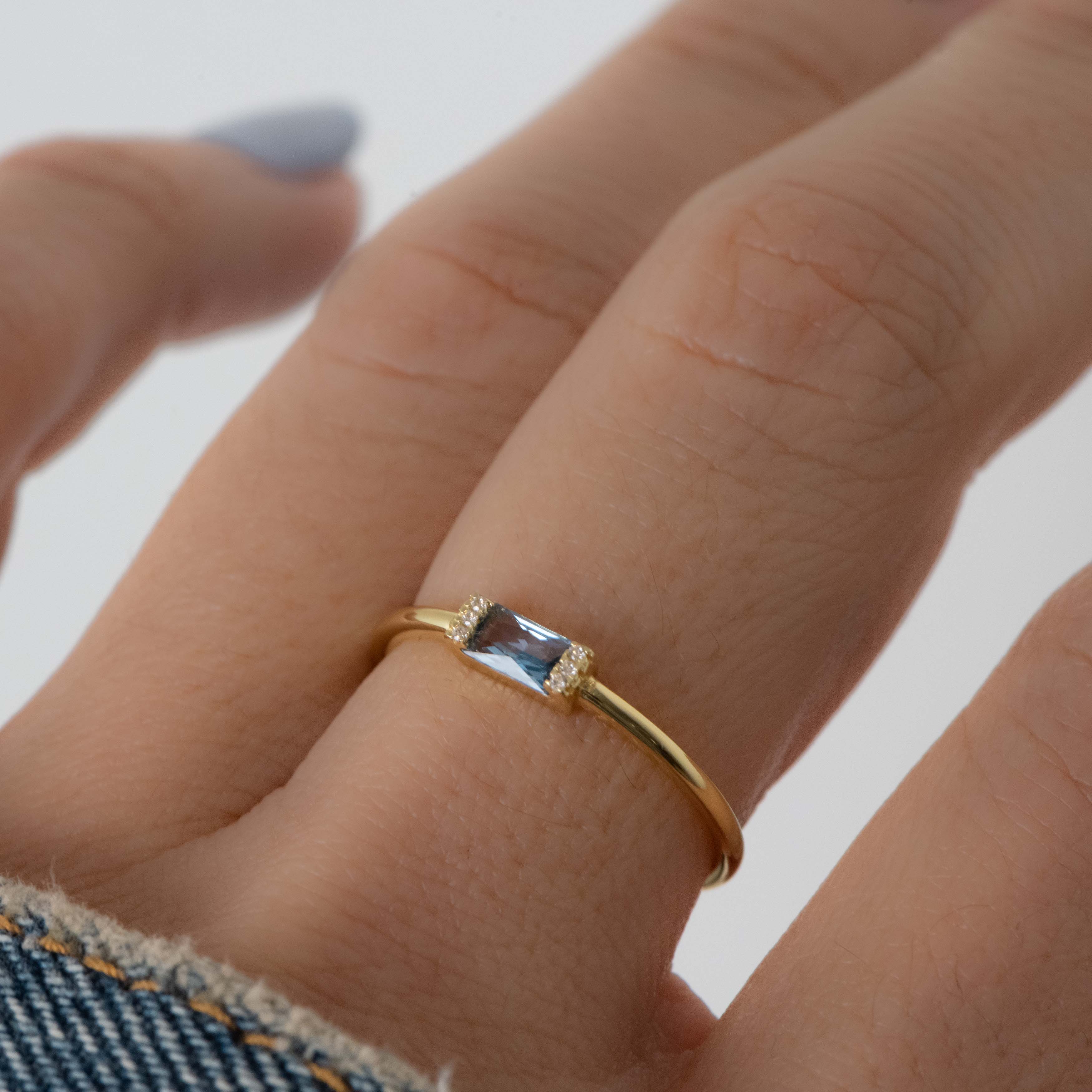 Sami Jewels – Engroshandel Solitairering – Akvamarin Baguette Ring1