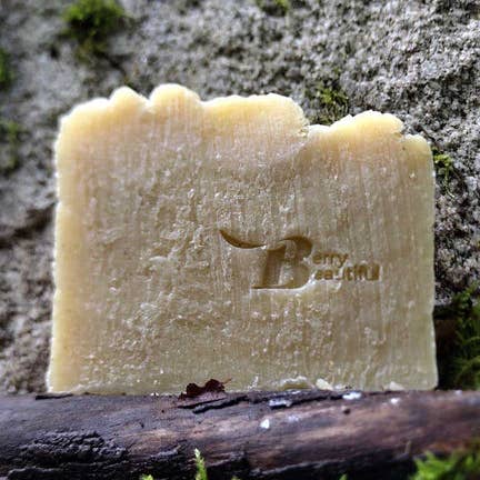 Berry Raspberry Soap for wholesale by Berry Beautiful