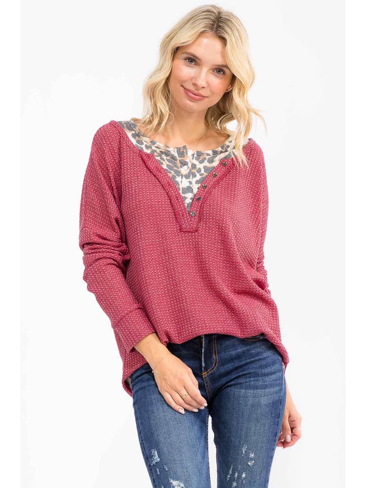 7th Ray - Wholesale Knit Top - Women's - Leopard Print Double layered Henley Top T6078