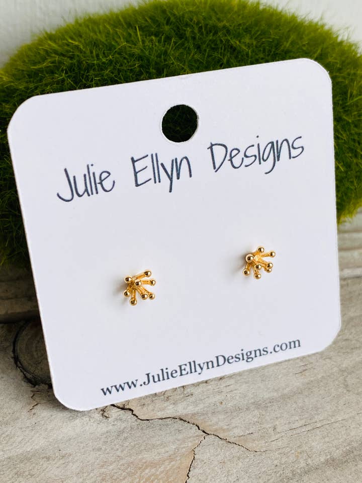 Kleine goldene Feuerwerks-Ohrstecker für den Großhandel von Julie Ellyn Designs