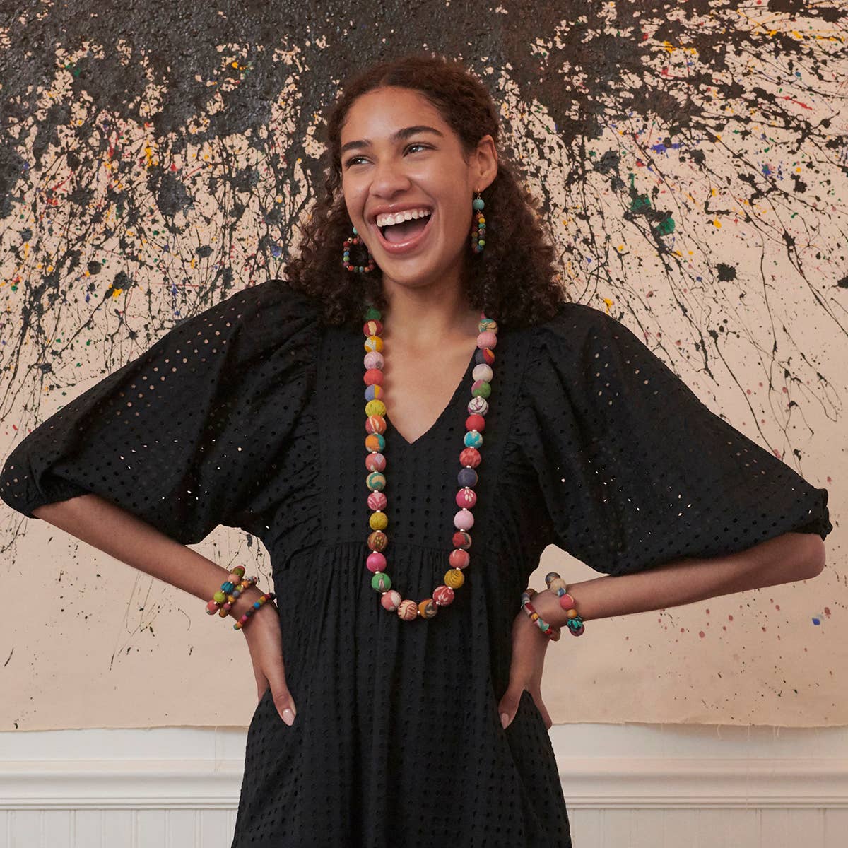 WorldFinds – Engroshandel Hængeøreringe og creoløreringe – Kantha dinglende firkantede øreringe3