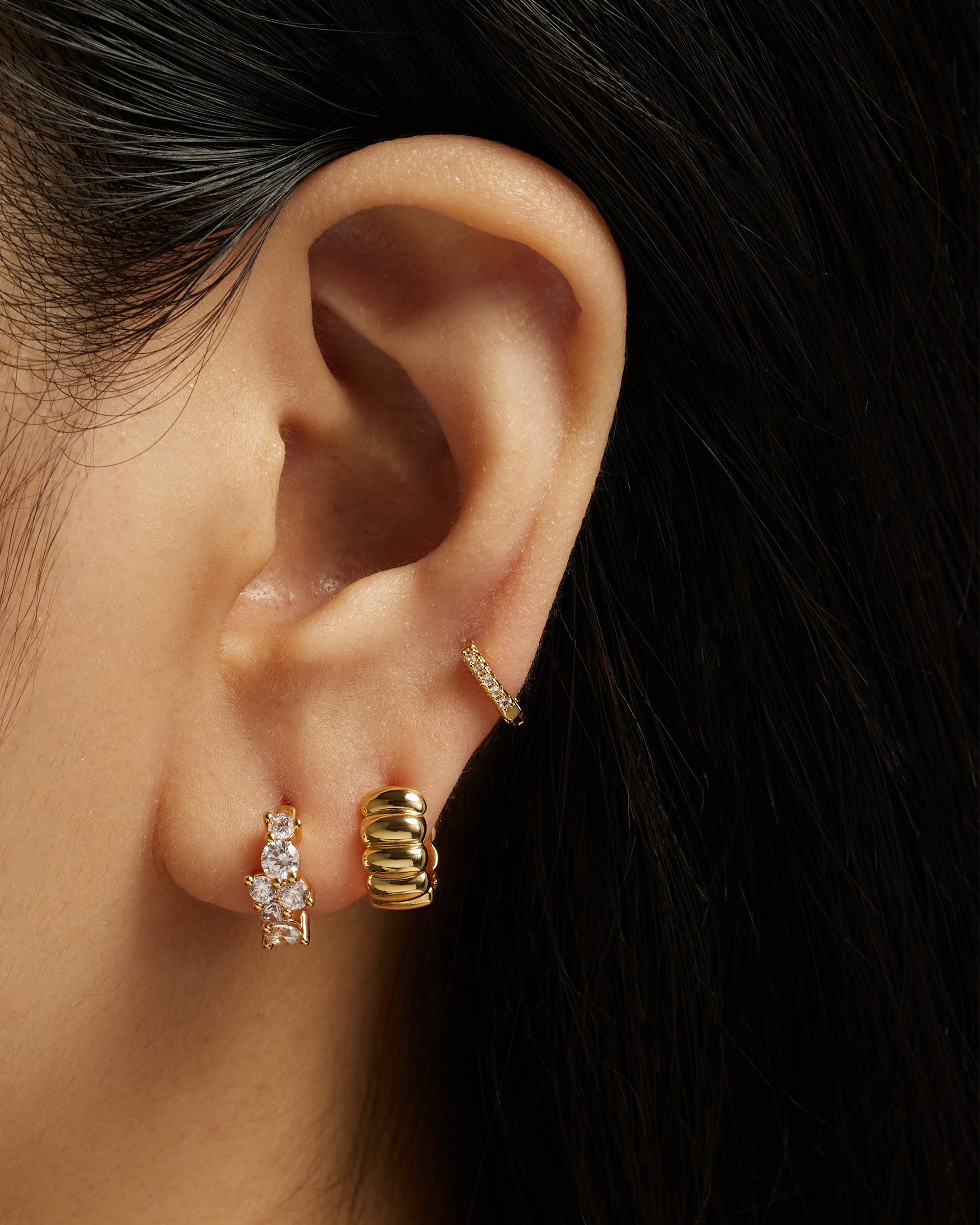 Mod + Jo – wholesale Huggieörhängen – Camry Huggies1