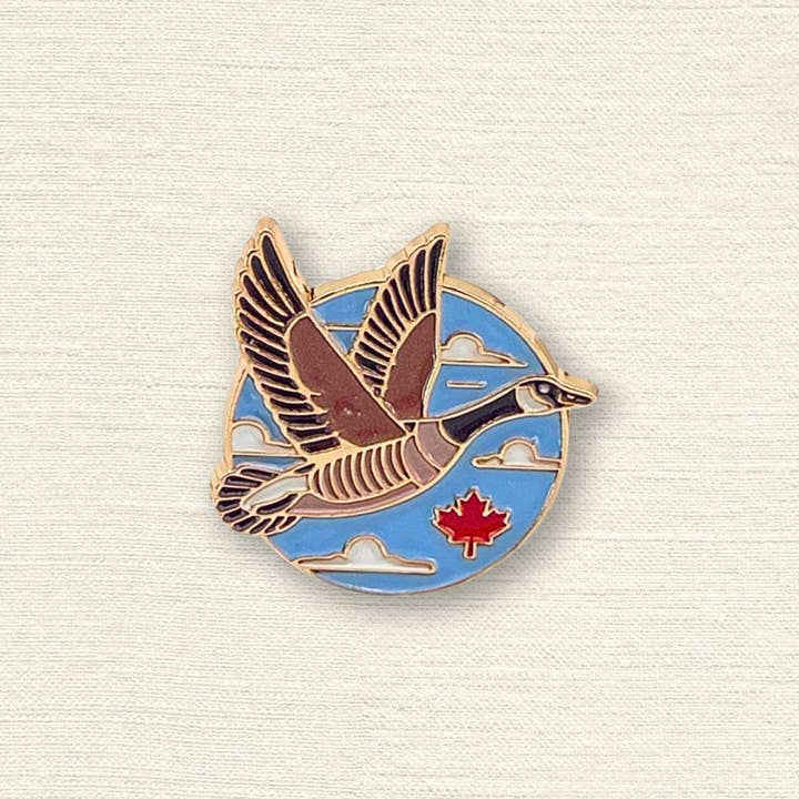 Prego em Esmalte de Ganso-do-Canadá em Voo por atacado de Northern Icons Canada