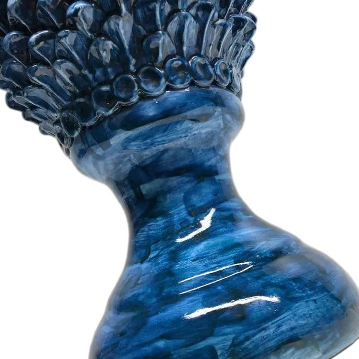 DD Ceramiche Siciliane - Vendita all'ingrosso Decorazioni da tavolo - Pigna Ceramica Caltagirone cm H.45 Artigianale Blu Antico Linea Luis2