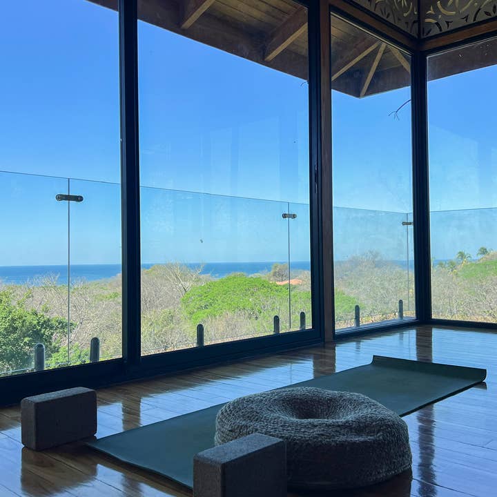 Love The Clutter - Wholesale Floor pillow - Jute Meditation Pillow13