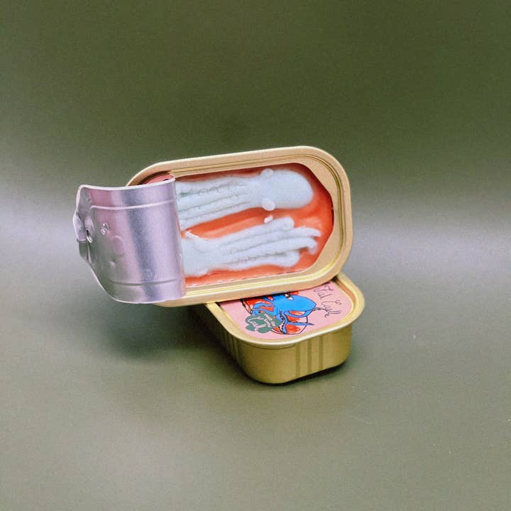 Tinned Candle - Wholesale Novelty Candle - Tinned Fish Candle - Pulpo in Tomato Sauce