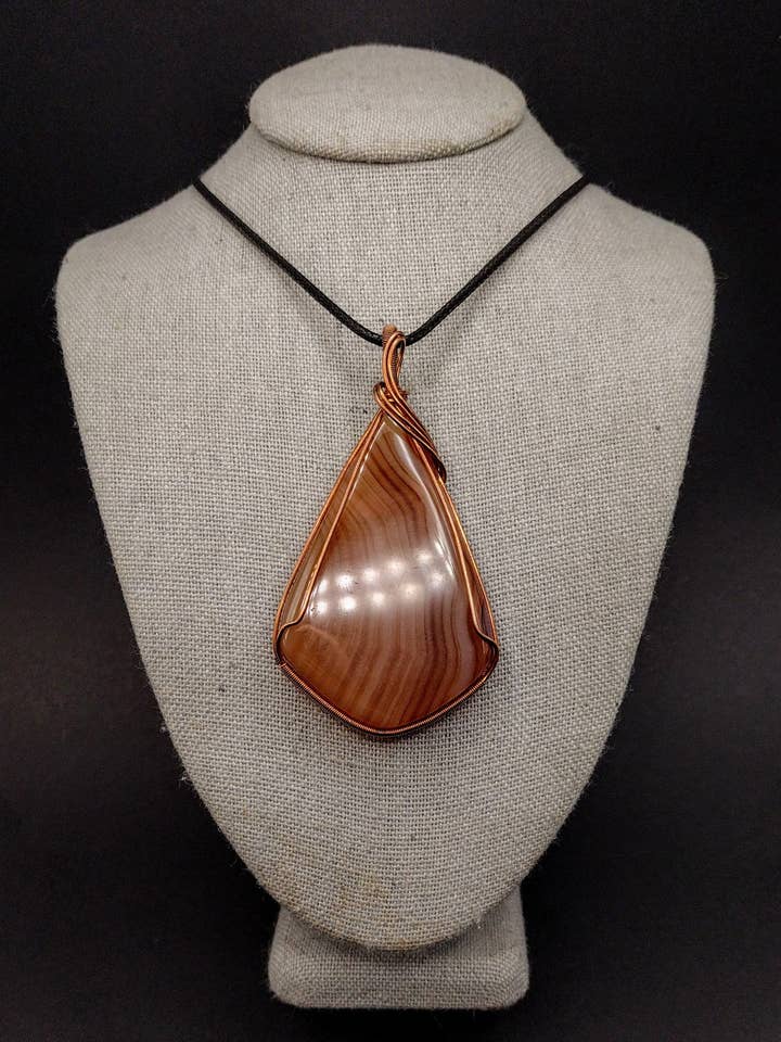 Collana in agata fasciata, negozi metafisici, regali di Natale per la fidanzata del fidanzato, regalo di matrimonio spirituale per lei, alte vibrazioni per la vendita all'ingrosso da parte di Mossy Mushroom