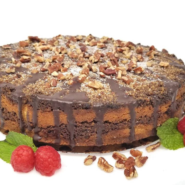 Dairy-Free Keto Birthday Cake for wholesale by Ketodelia Keto Bakery