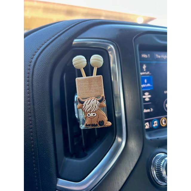 The Prickly Five - Wholesale Reed Diffuser - Brown Highland Cow Vent Clip Diffuser