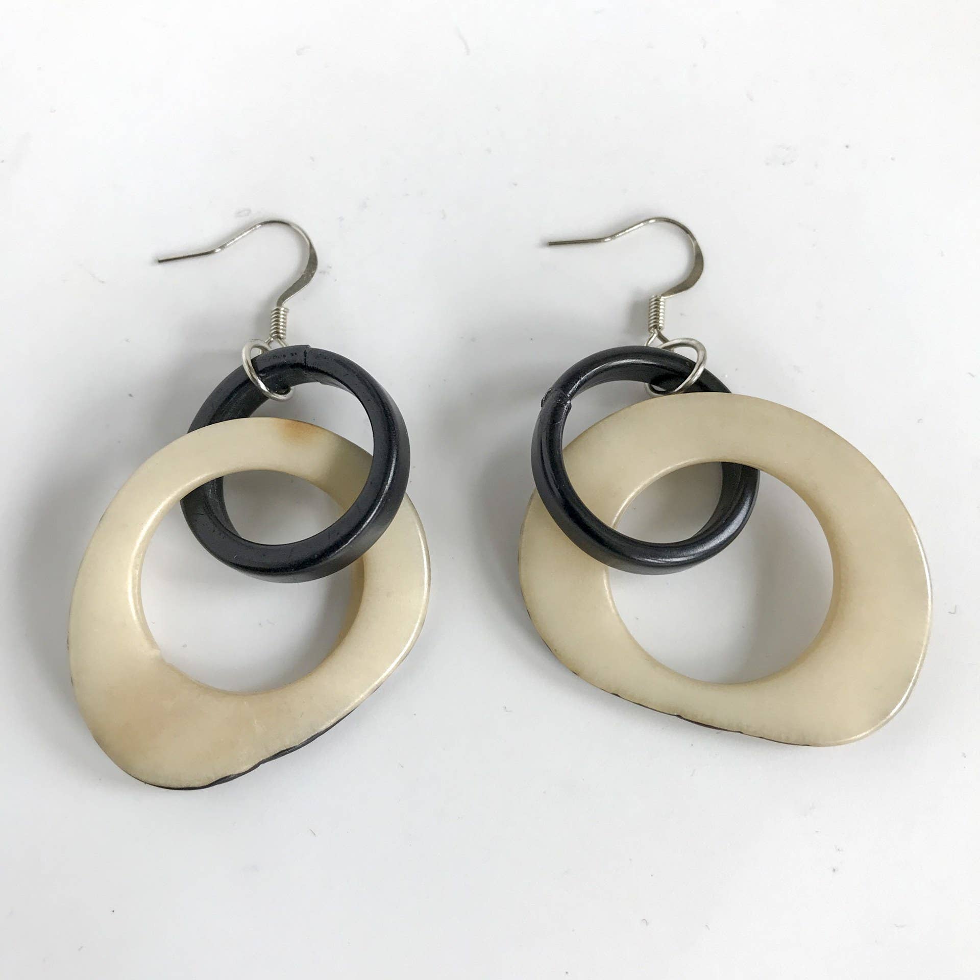 Belart Fair Trade - Wholesale Dangle Earrings - Tagua Ojete Link Earrings9