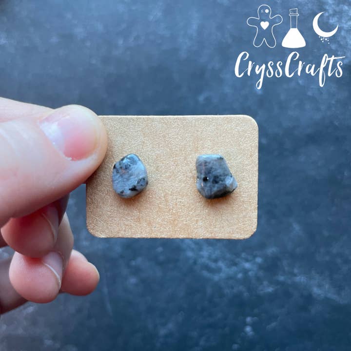 CryssCrafts - Wholesale Stud/post earrings - Natural Stone Chip Stud Earrings1