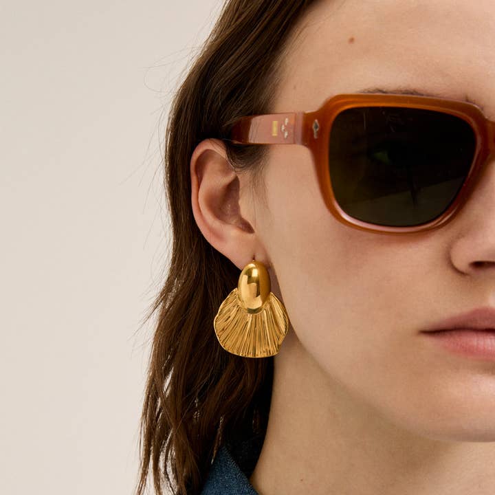 GOLD STAINLESS STEEL OVAL/FAN EARRINGS - N64 for wholesale by NALI'