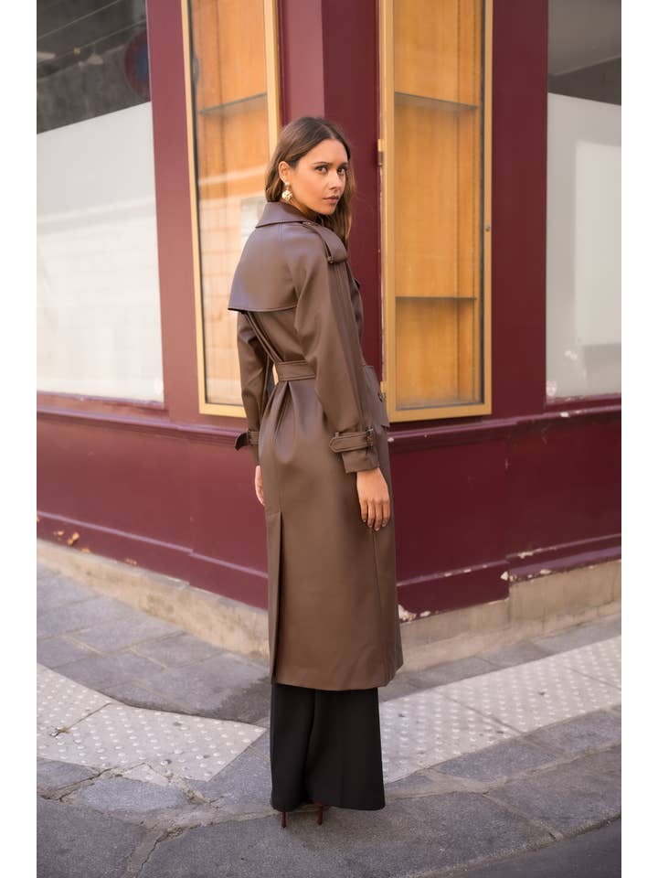 Attentif Paris - Wholesale Trench Coat - Women's - Long vegan leather trench coat40
