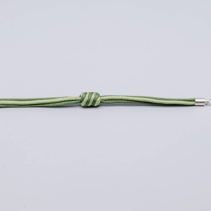 La Fabrique du Noeud - Vente Bracelet tissé/tressé - Bracelet en paracord nœud en spirale dégradé vert2