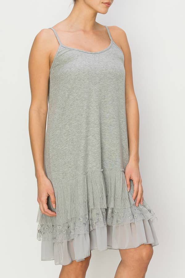 GRIS ROBE OU EXTENSEUR DE ROBE AVEC COUCHE DE DENTELLE -4672 GRIS en vente sur Faire2