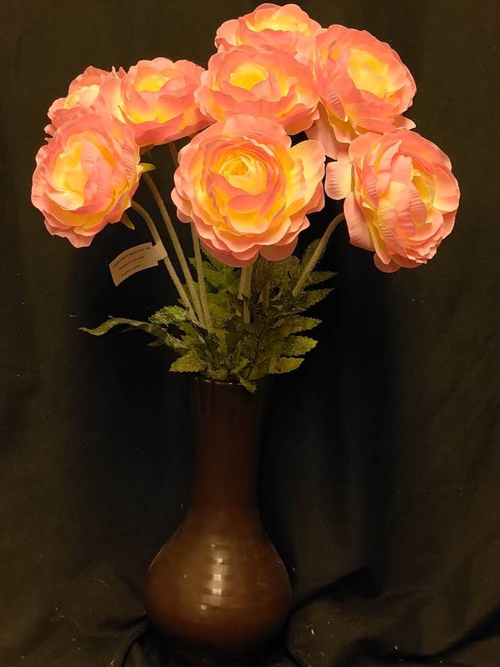 Ranunculus Bush peach for wholesale by Gary's Wholesale