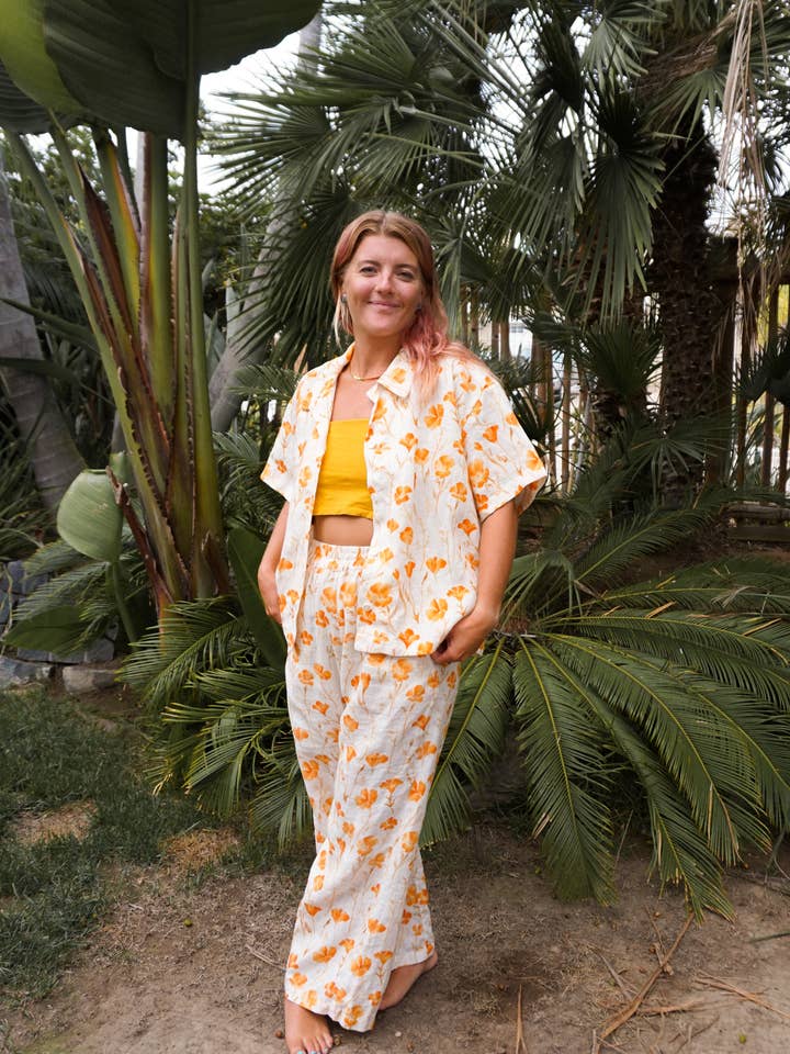 by kvp - Wholesale Button Down Shirt - Women's - Gilroy Shirt in Poppy1