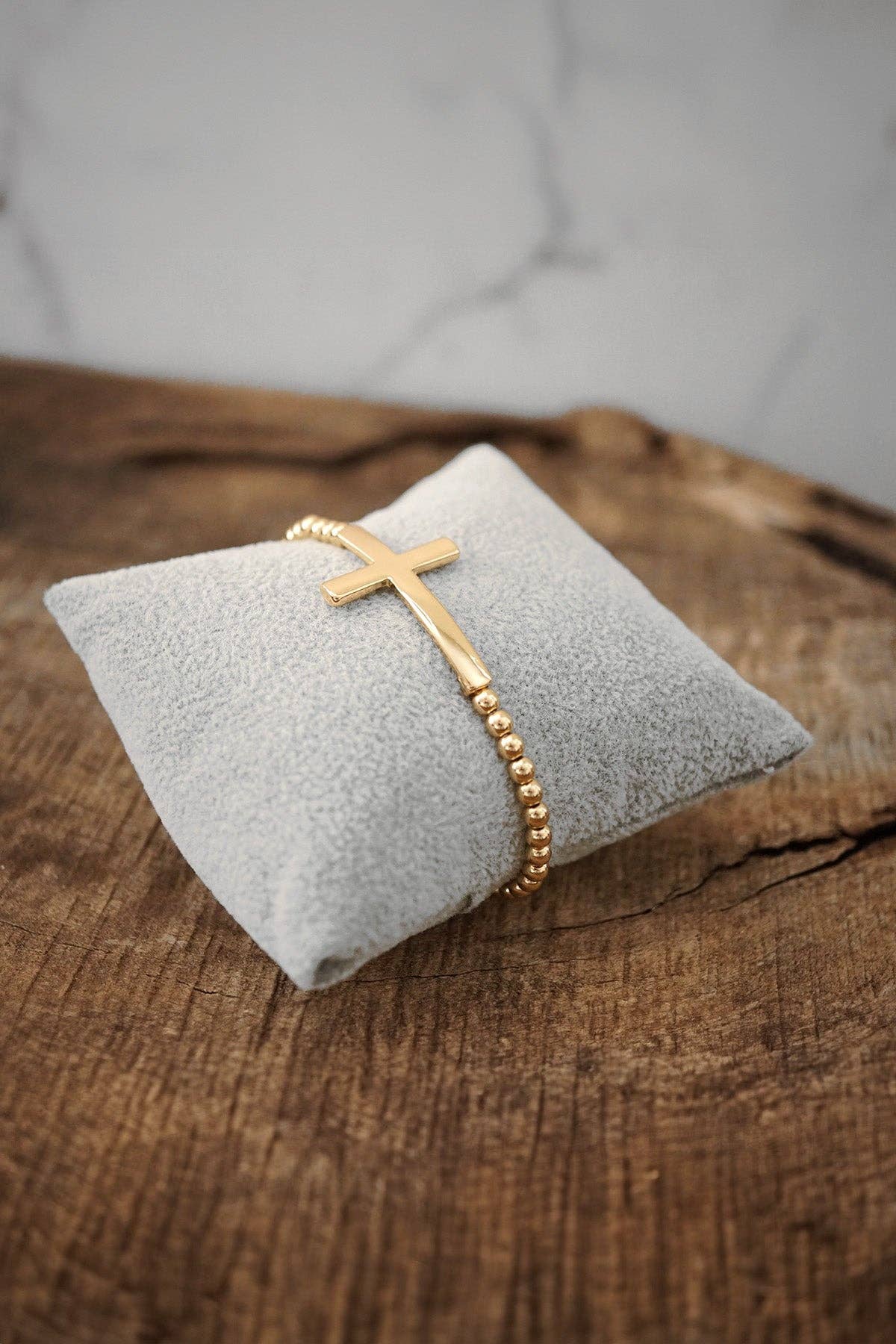 PennyLine inc - Vente Bracelet de perles - Bracelet extensible minimaliste croix en ton or avec perles rondes2