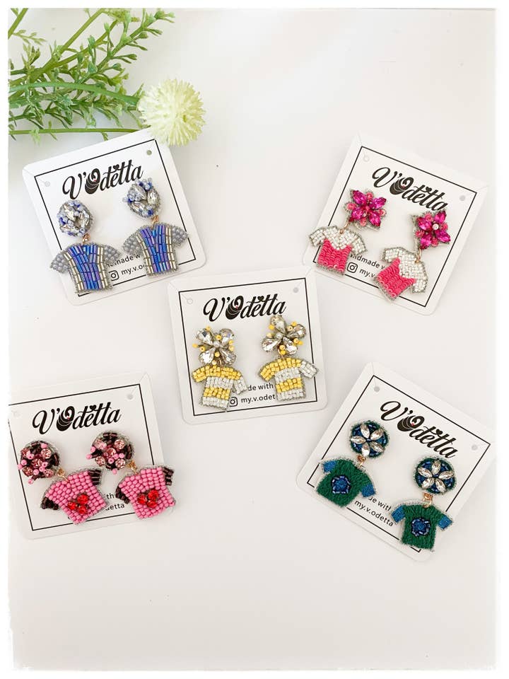 boucles d'oreilles chemise pour la vente par V’Odetta