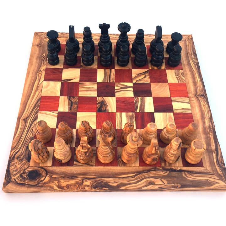 Chess set chess board size L handmade from olive wood for wholesale by medina mood