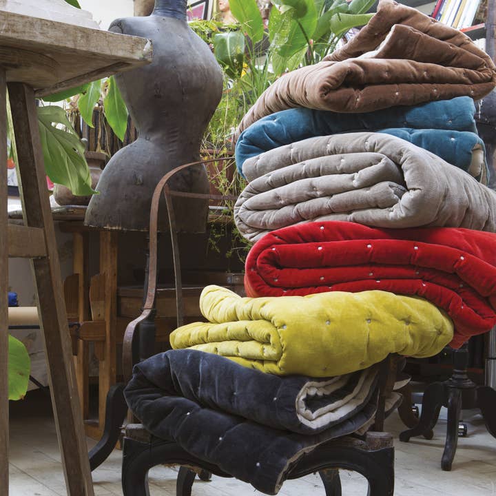 Maison Vivaraise & La Cerise sur le Gâteau - Wholesale Quilt - Uni Elise Mais 160 X 160 Quilt1