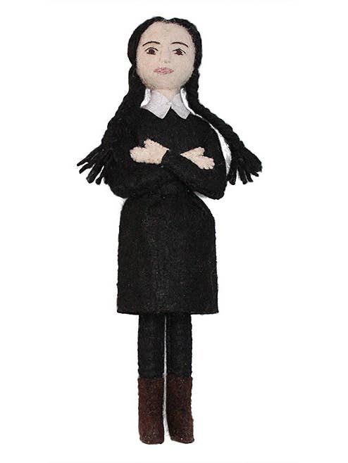 Mercredi Addams pour la vente par Silk Road Bazaar