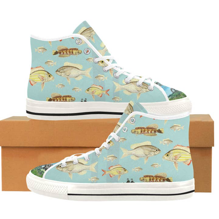 MOTO D'EPOCA E PESCI COLORATI... IN THE MOUNTAINS Sneakers da uomo in tela con stampa integrale per la vendita all'ingrosso da parte di Bønes and Balløøns