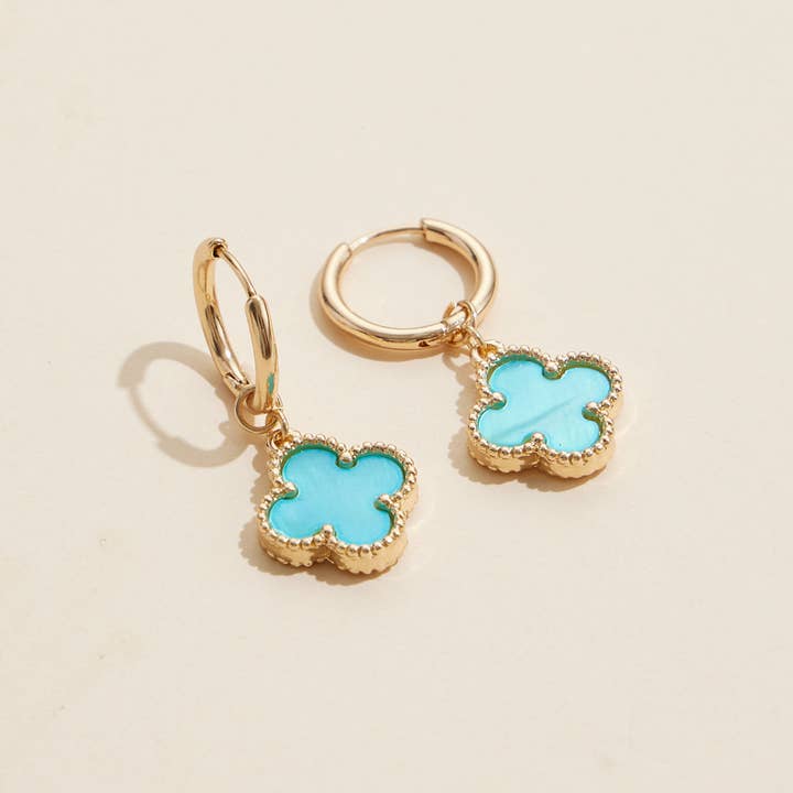 Frem - Wholesale Hoop Earrings - Flower Shape Shell Charm Hoop Earrings4