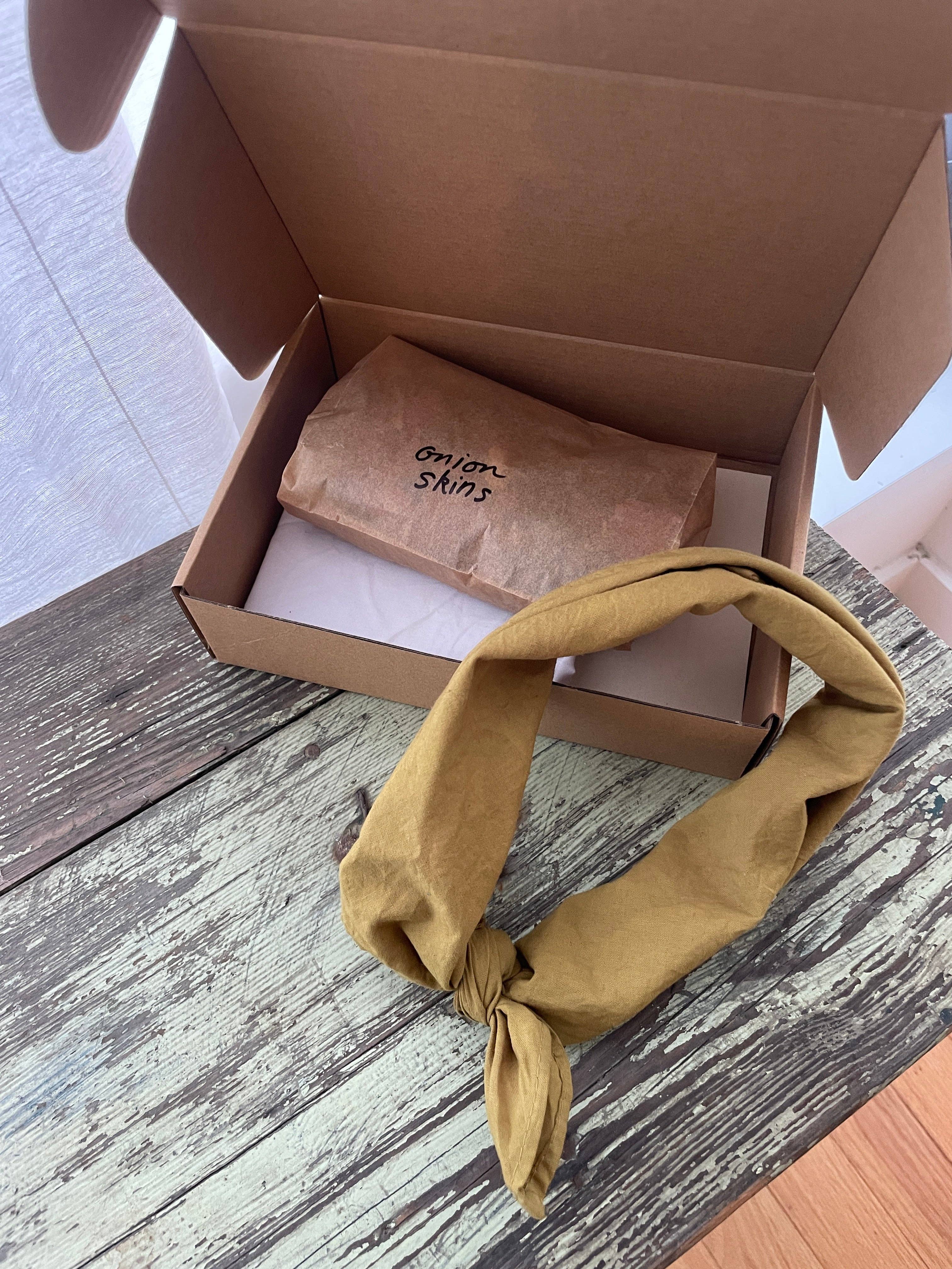 Rosemarine Textiles - Wholesale DIY Craft Kit - Onion Skin Dye Kit1