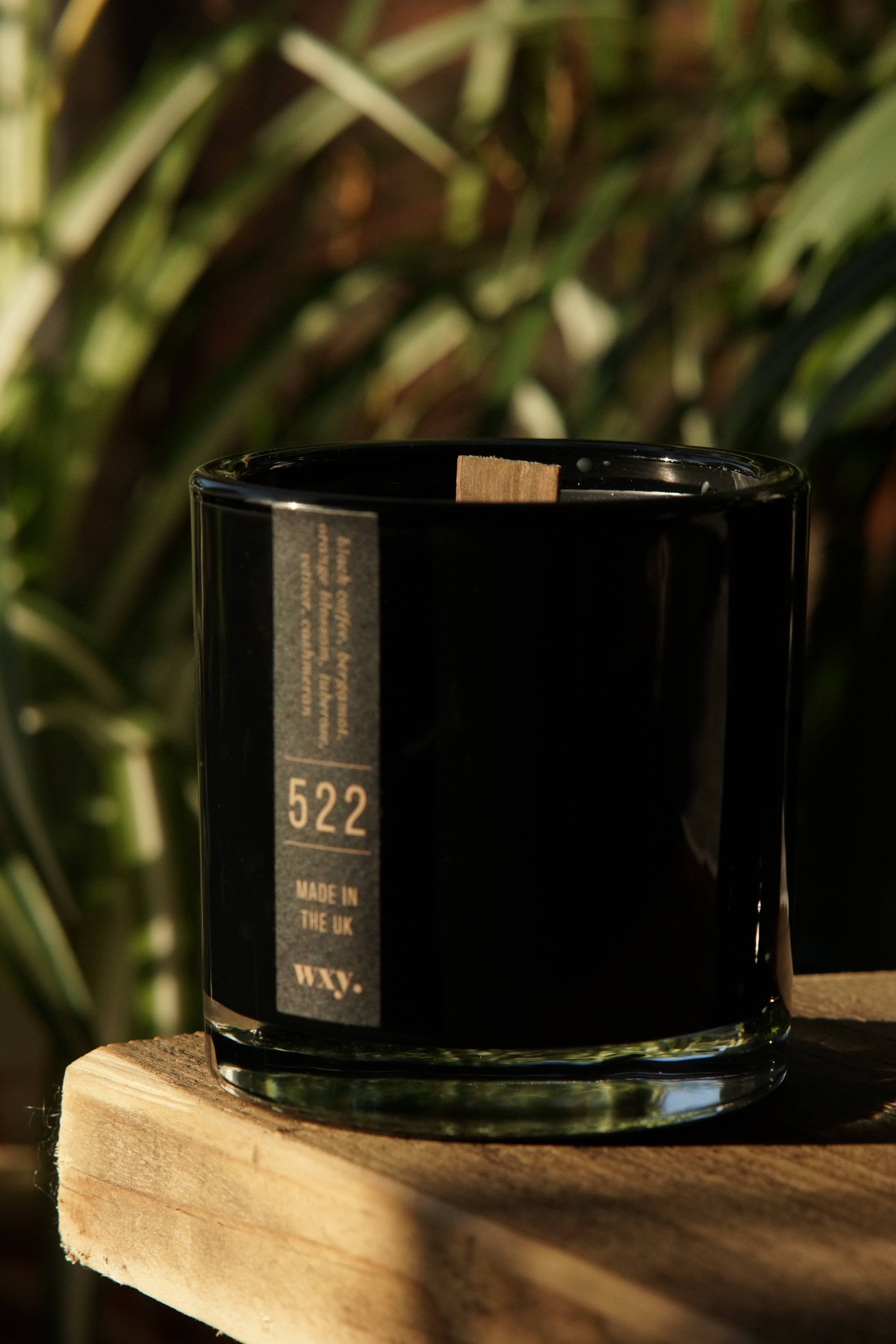 wxy. – wholesale Burkljus – Umbra 12.3oz ljus - 522 - svart kaffe & orange Blossom1