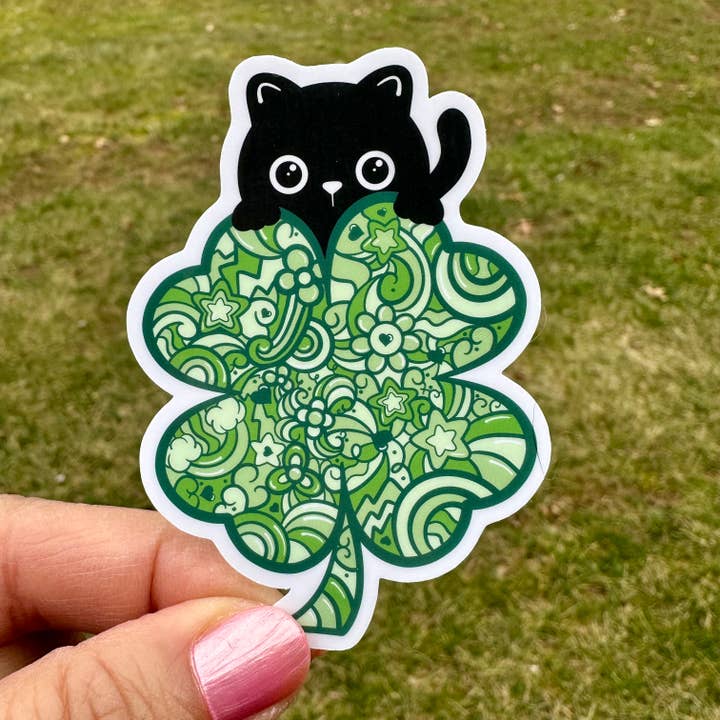 St. Patrick's Day Lucky Four Leaf Clover zwarte kattensticker voor wholesale door Fishbiscuit Designs