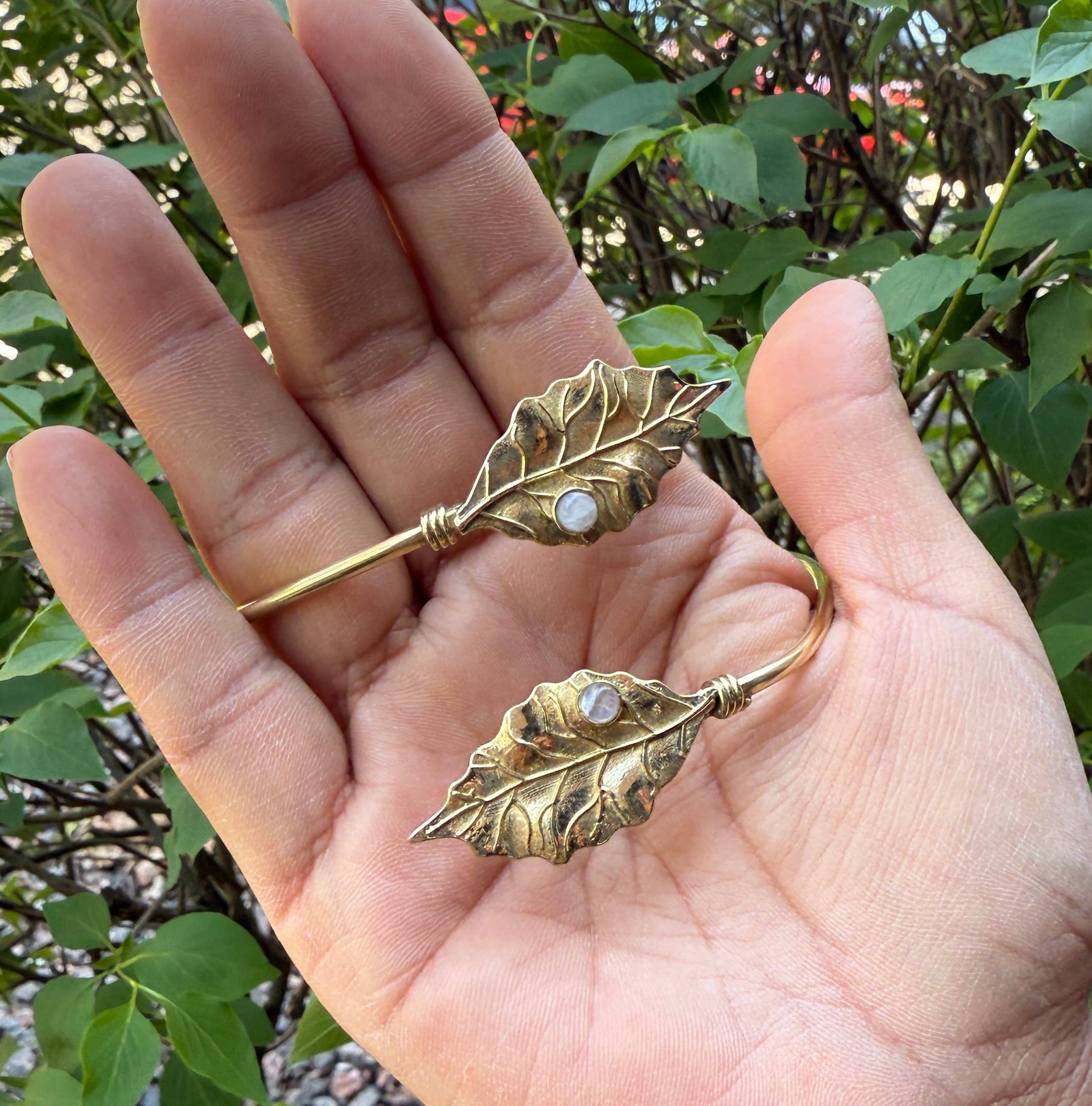 Lungta Imports - Wholesale Charm/Dangle Bracelet - Handcrafted Arm Cuff Bracelet Armlet Armband With Stones18