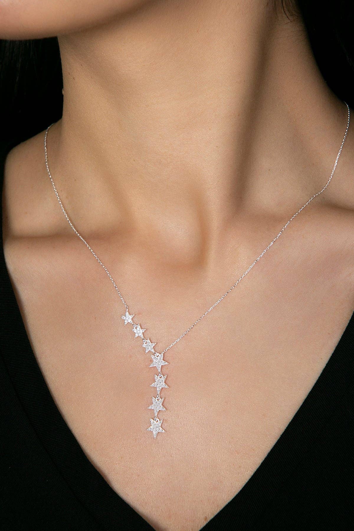 Volenia Silver – Großhandel Kette mit Anhänger/Charm – 925er Sterlingsilber Halskette mit Erdbeerdesign für Damen im Großhandel2