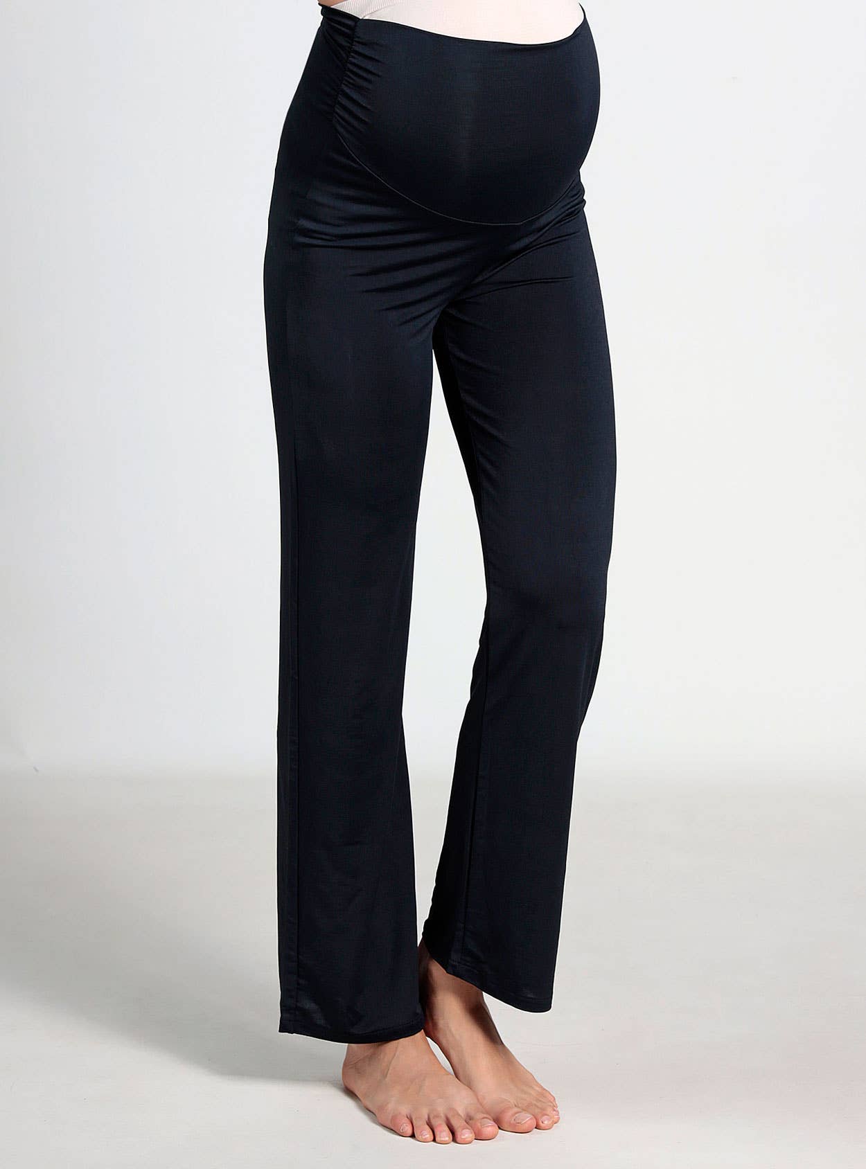 Ohma Barcelona - Wholesale Pants - Maternity - Biodegradable Wide Maternity Trousers1