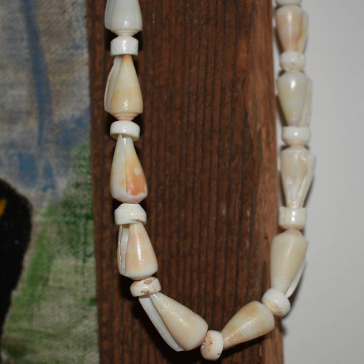 Revel Sun Hawai'i - Wholesale Beaded/Pearl Necklace - Cream Cone Shell + Puka Shell Lei1
