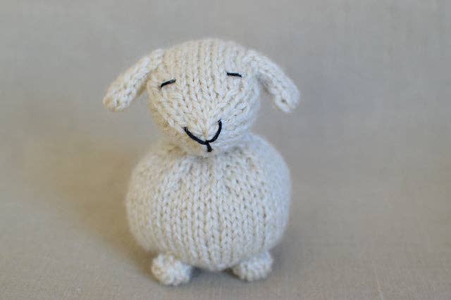 NNK Press - Vente Accessoire de tricot/crochet - Patron de tricot Sweet Sheep4