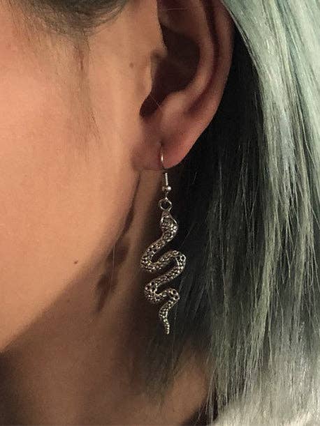 Tourtiwi – Großhandel Ohrhänger – Snake Wrap Ohrringe1