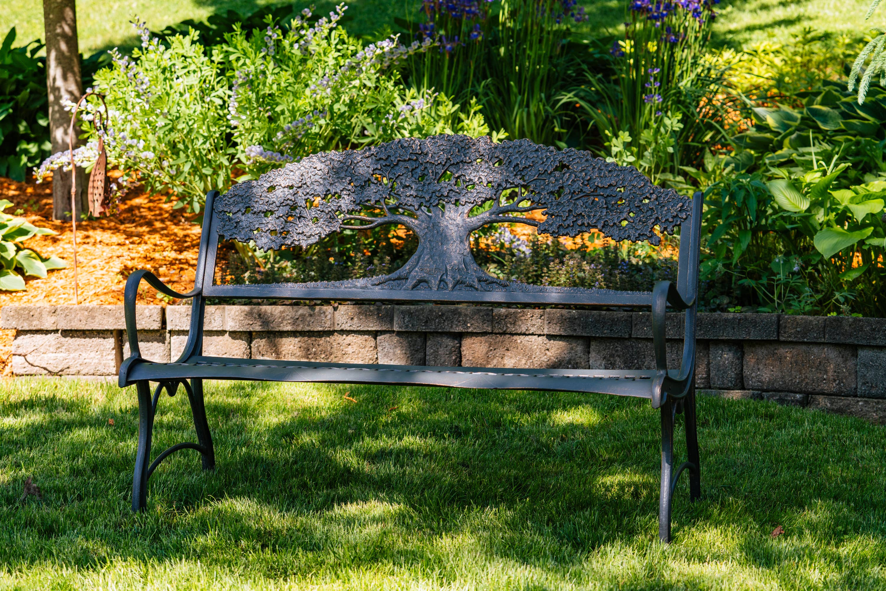 Painted Sky Designs - Vente Bancs - Banc en fonte Tree1