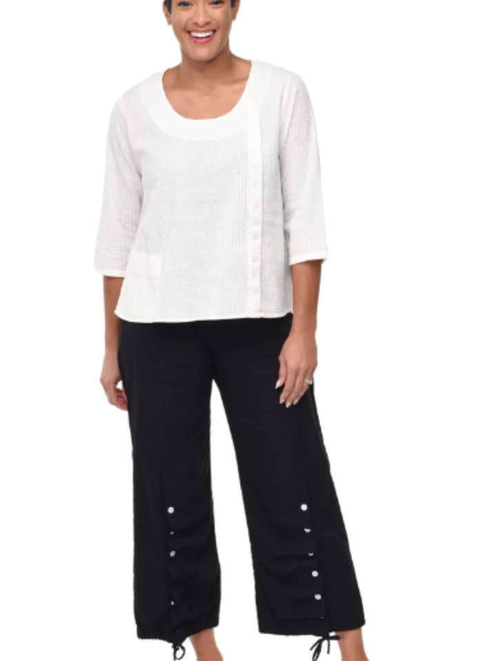 CV1096 Willis Pullover in White Seersucker Check for wholesale by Tulip Clothing