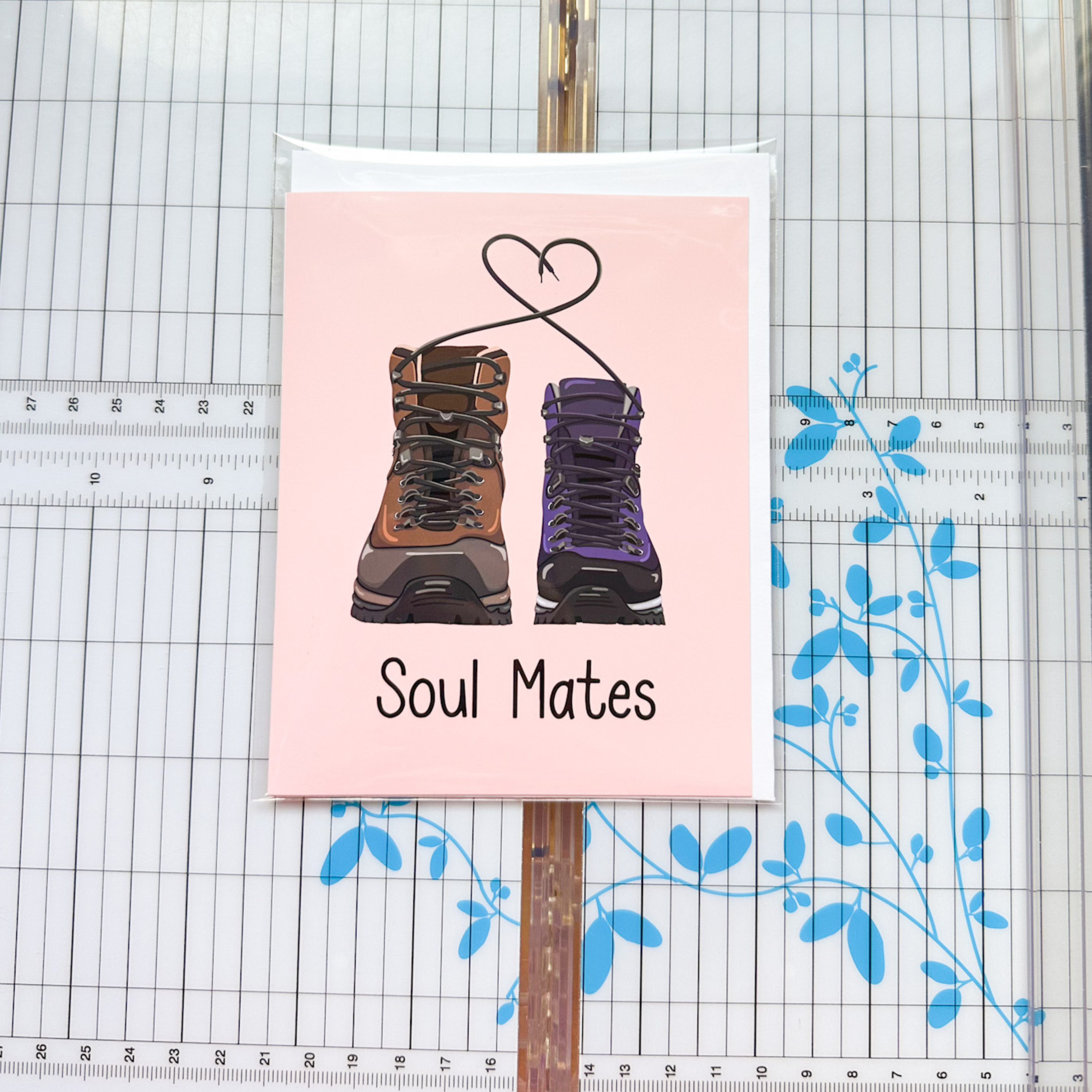 Hi From Studio - Wholesale Love Card - Soul Mates Greeting Card 1