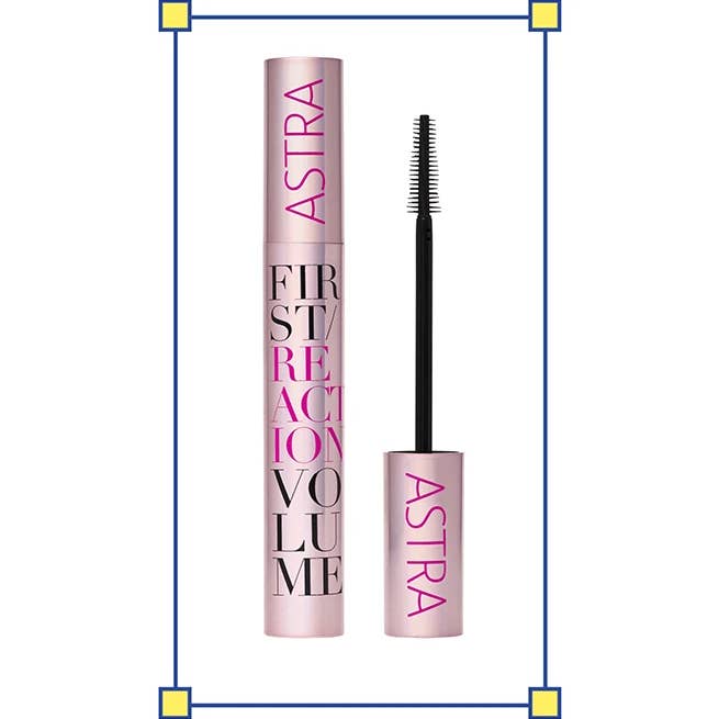 First reaction volume mascara for wholesale by Astra Make-Up